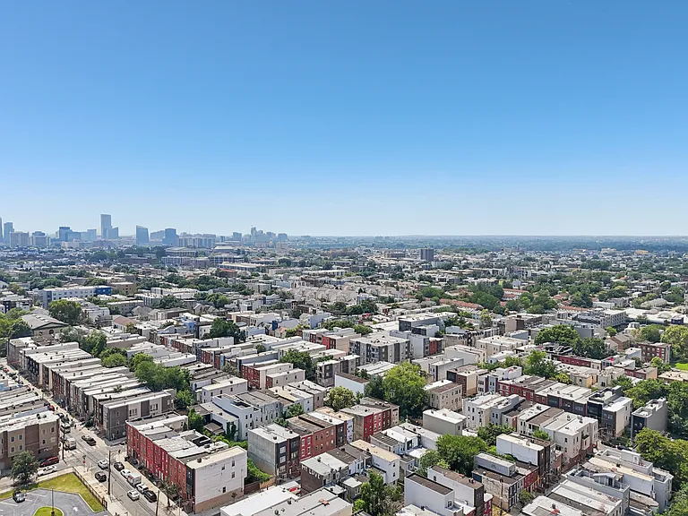 1713 Monument St — Photo 34