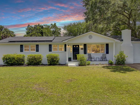 1032 Windward Rd, Charleston, SC 29412