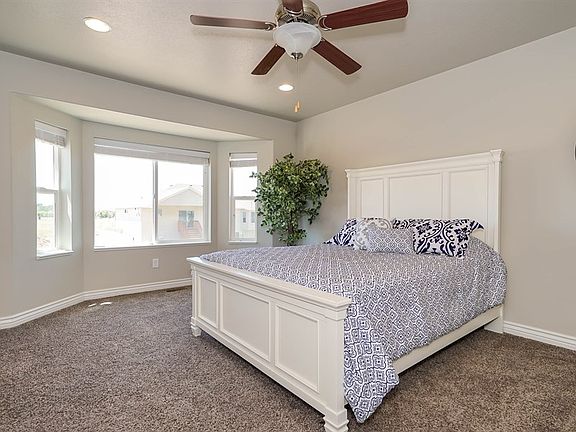 4th image of 2239 N 250 W