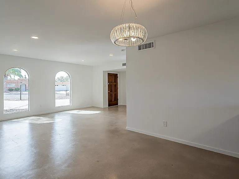8707 E Wallen Ridge Dr — Photo 13