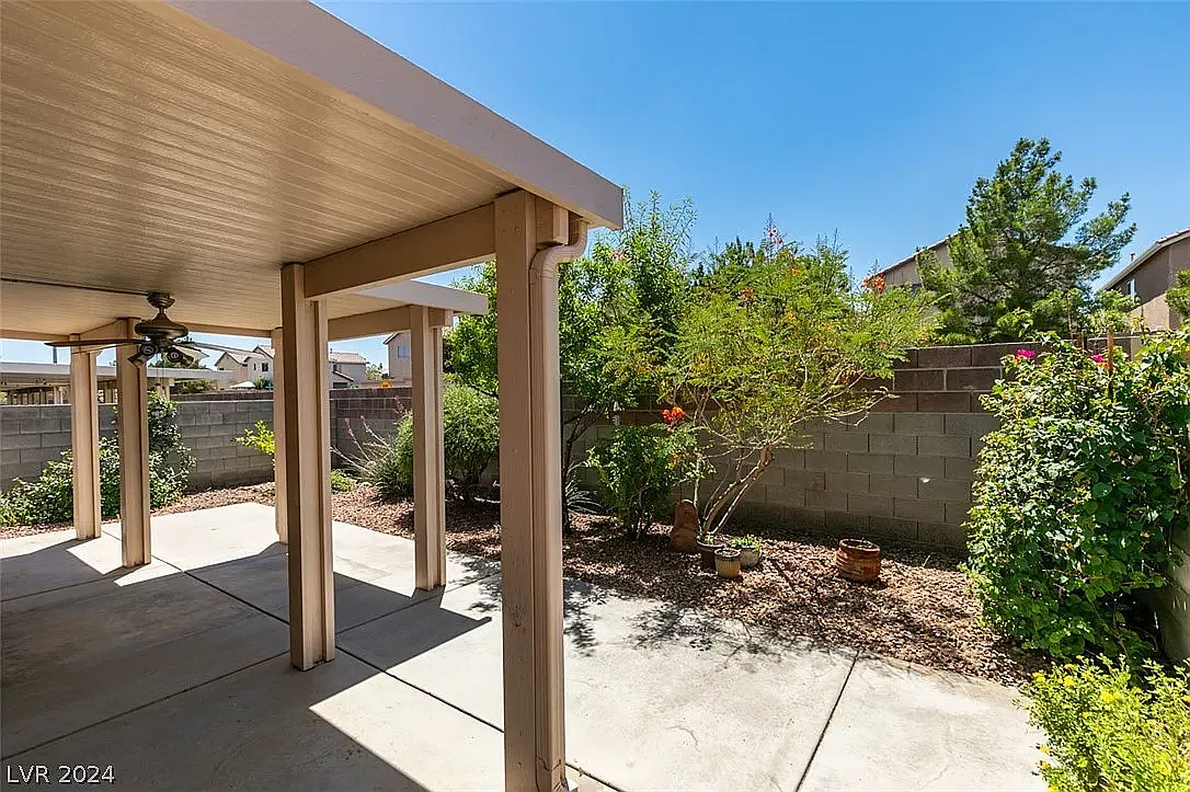 2 bed, 1088 sqft, $1,850 — Photo 4