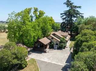 10600 Pioneer Ave, Oakdale, CA