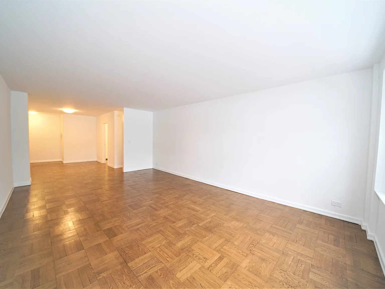 1700 York Ave — Photo 4