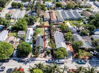 320 N D St, Lake Worth, FL 33460