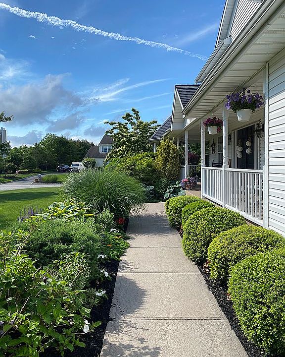 1st image of 54 Ashley Cir