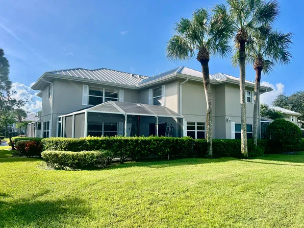 2833 SW Lakemont Pl, Palm City, FL 34990