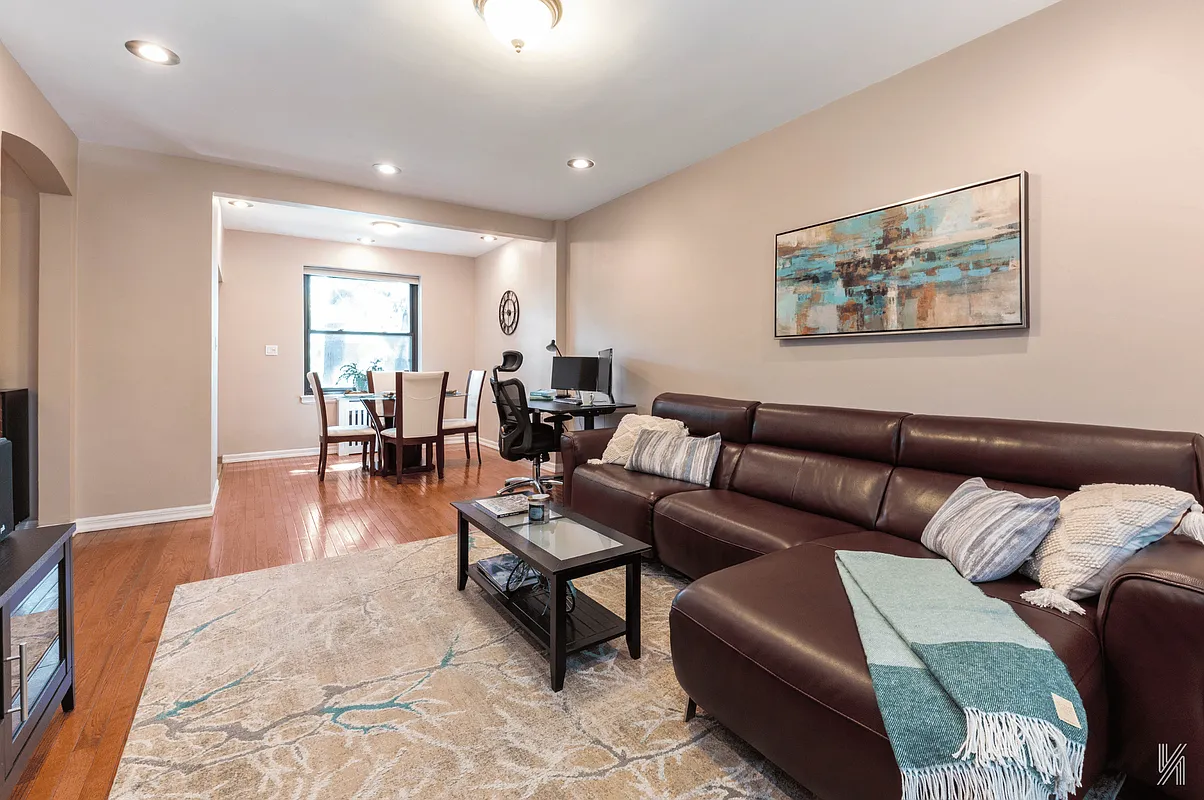 22-31 77th St Unit A2  