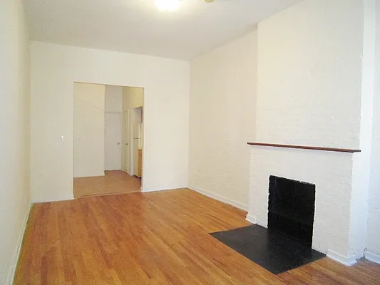 Rented by City Connections Realty | media 24