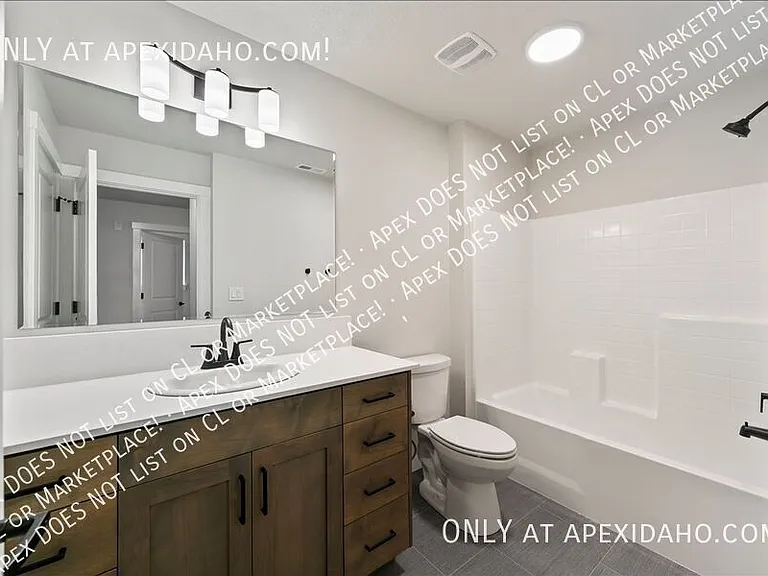 4264 W Topeka St — Photo 24