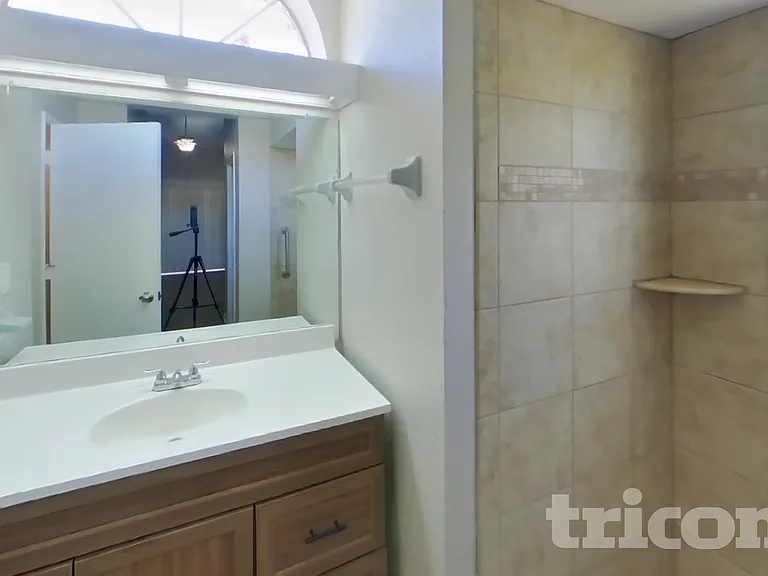 5225 Harbinger Rd — Photo 9