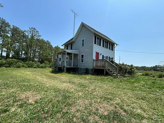 2nd image of 2439 Asquith Island Rd