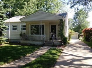 1800 Barrett Ave, Royal Oak, MI