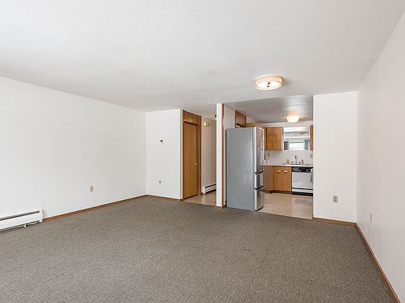 3rd image of 2109 Bayliss St #51