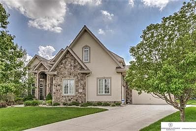 1st image of 16729 Mason Cir