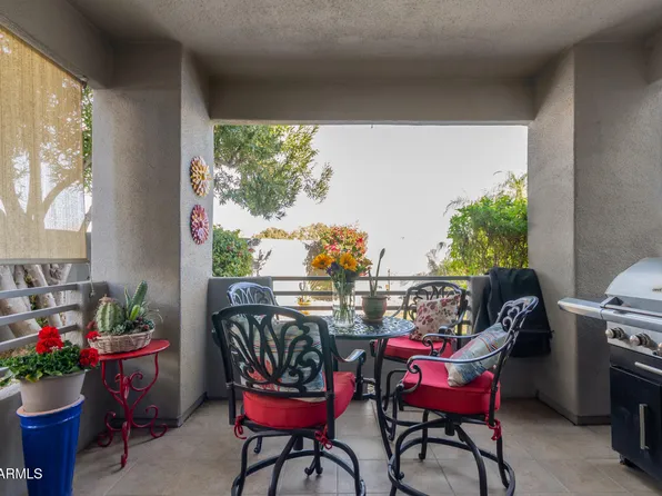 7401 W ARROWHEAD CLUBHOUSE Drive #1023, Glendale, AZ 85308