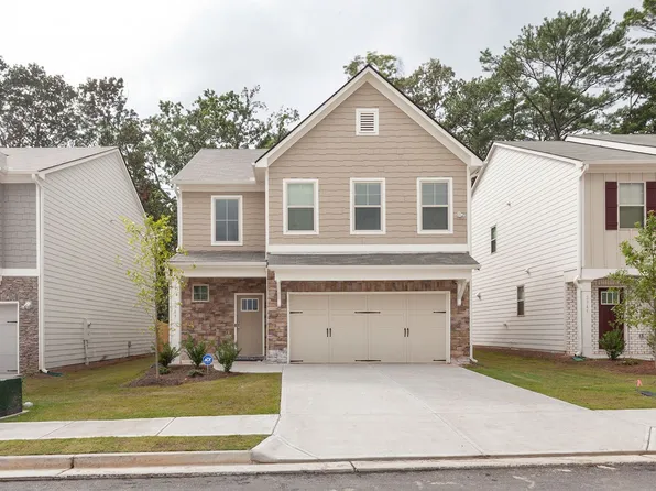 2943 Cottage Ln, College Park, GA 30337