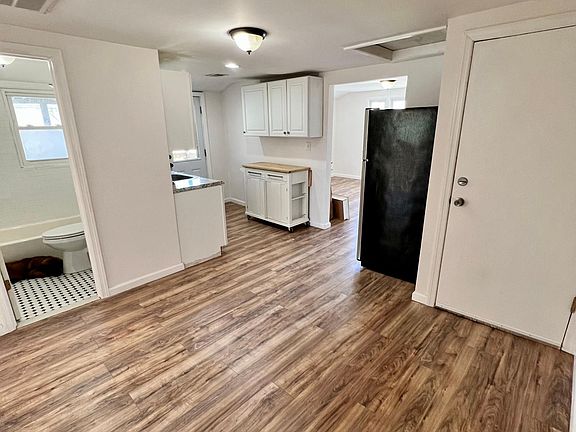 2nd image of 120 Stephens St Floor 2