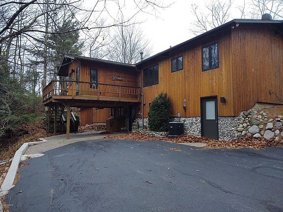2nd image of 6131 S Birchwood Dr