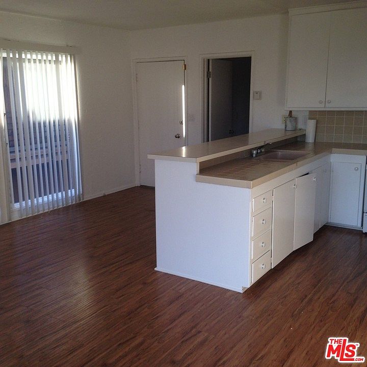 1st image of 21361 Pacific Coast Hwy APT 5