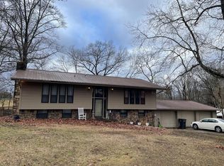 1600 Lake Park Cir, Morristown, TN 37814