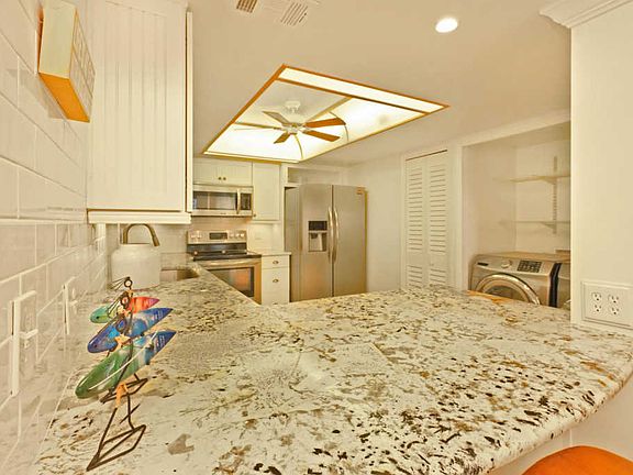 4th image of 501 Taylor Ave #501