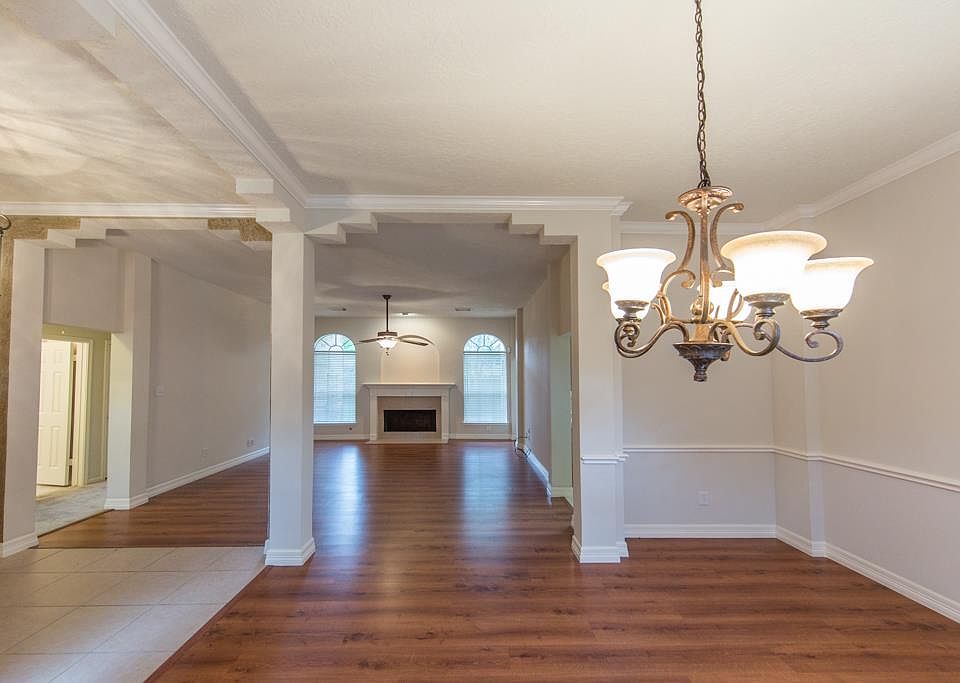 1st image of 107 Island Breeze Cir