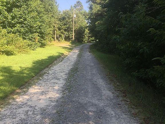 2nd image of 15700 Duck Carvers Ln