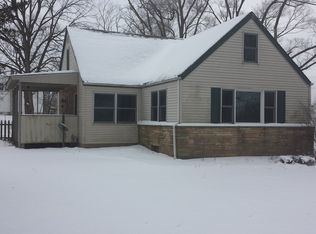 7913 W Chestnut Dr, Wonder Lake, IL 60097