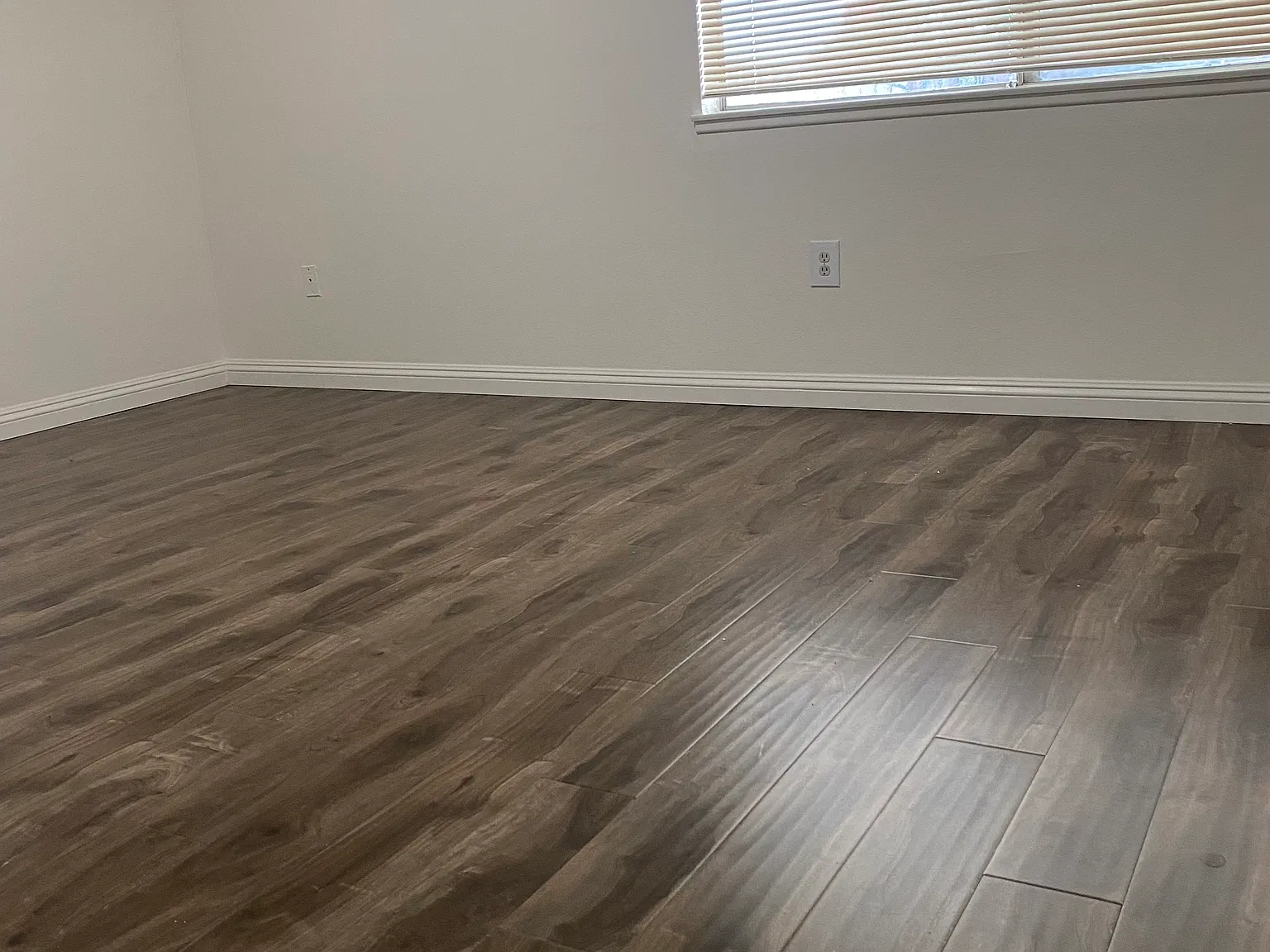 4 bed, 1626 sqft, $3,200 — Photo 2