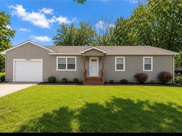 4621 NE 42nd St, Kansas City, MO 64117