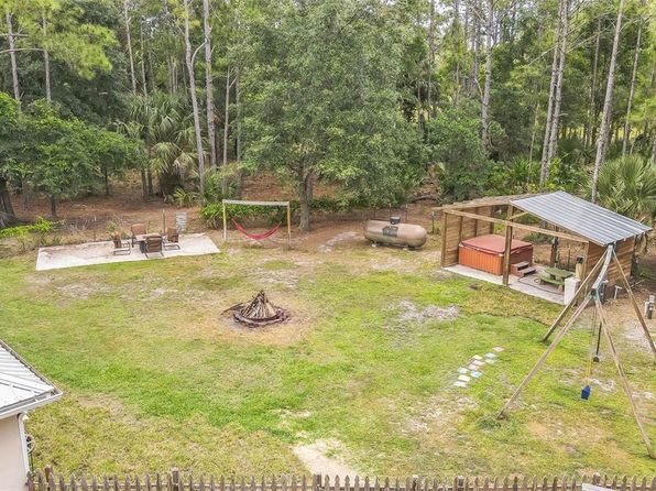 723 River Run Rd, Osteen, FL 32764