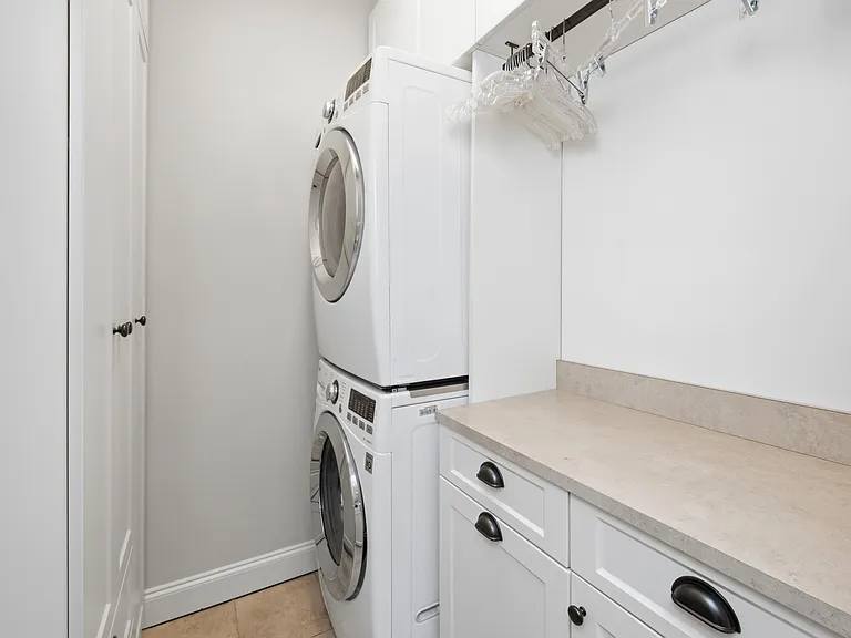 2600 Highland Ave S #701 — Photo 13