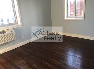 3147 47th St #2A, Astoria, NY 11103
