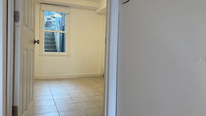 Rented by Garfield Realty  | media 18