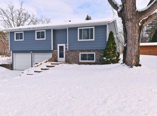 411 10th Ave SE, Faribault, MN 55021