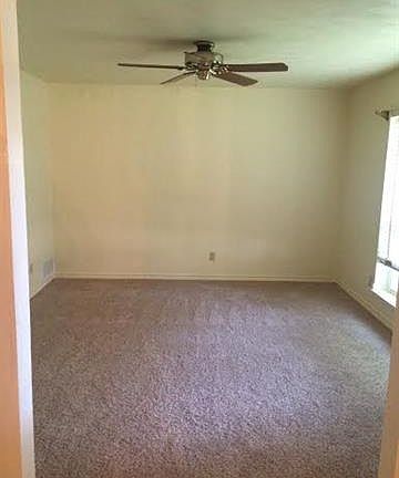 3rd image of 117 Meadowbrook Dr