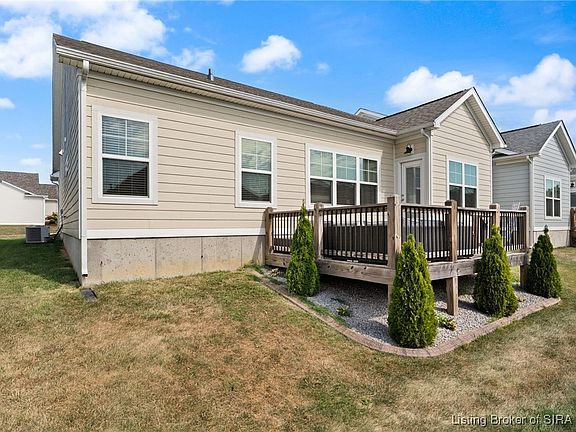 5th image of 3920 Windsor Creek Drive