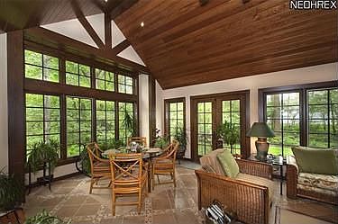 3rd image of 4 Foxwood Ln