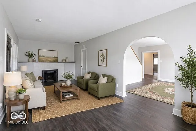 945 Cecil Ave — Photo 4