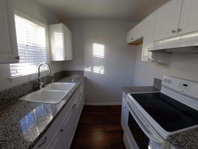 7456 Franklin Blvd APT 4, Sacramento, CA, 95823