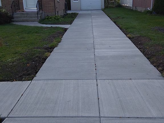 2nd image of 94 Emerson Dr