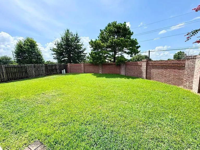 11015 Walts Run Ln — Photo 29