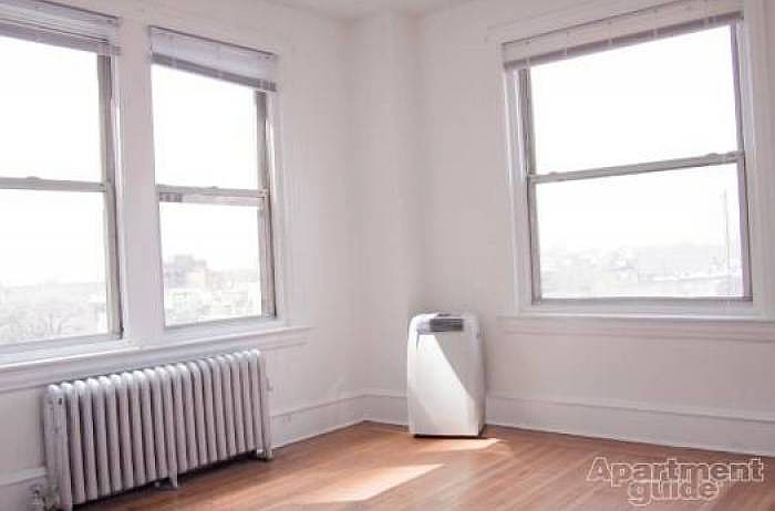 1st image of 257 S 16th St #1A)