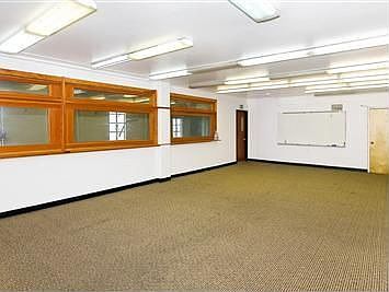 2nd image of 50 Fell St