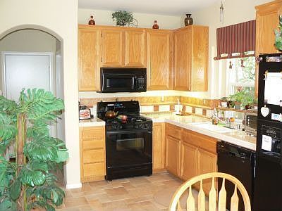 Kitchen with upgraded appliances