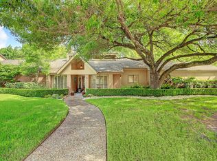 2 Wild Oak Cir, Houston, TX 77055