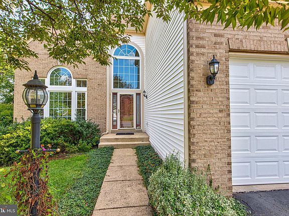 3rd image of 21420 Alum Creek Ct