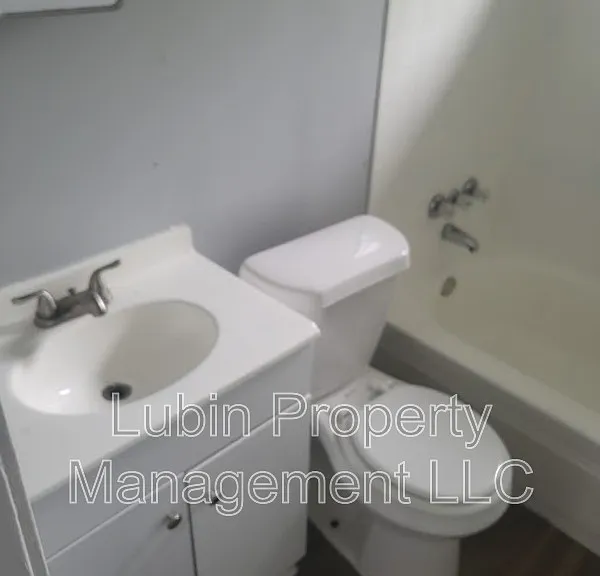 3250 Guernsey Ave #7 — Photo 5