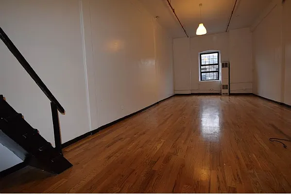 Rented by Carnegie Management Inc | media 14