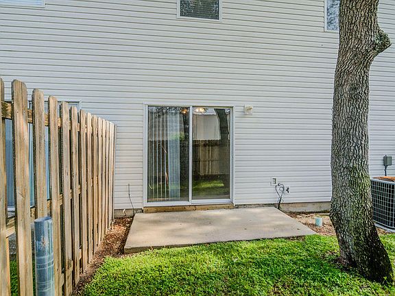 3rd image of 1018 Anniston Ct #16